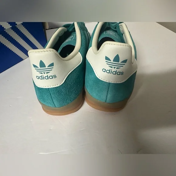 Men’s Adidas Gazelle Indoor Turquoise and White Sneakers Size 9 - Picture 5 of 5